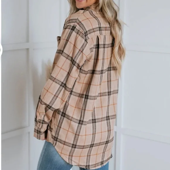 La Miel Tan Camel Plaid Button Down Flannel Small - Picture 7 of 10
